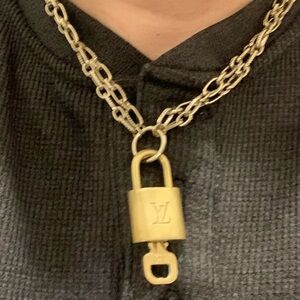 Authentic Louis Vuitton padlock Gold Chain choker
